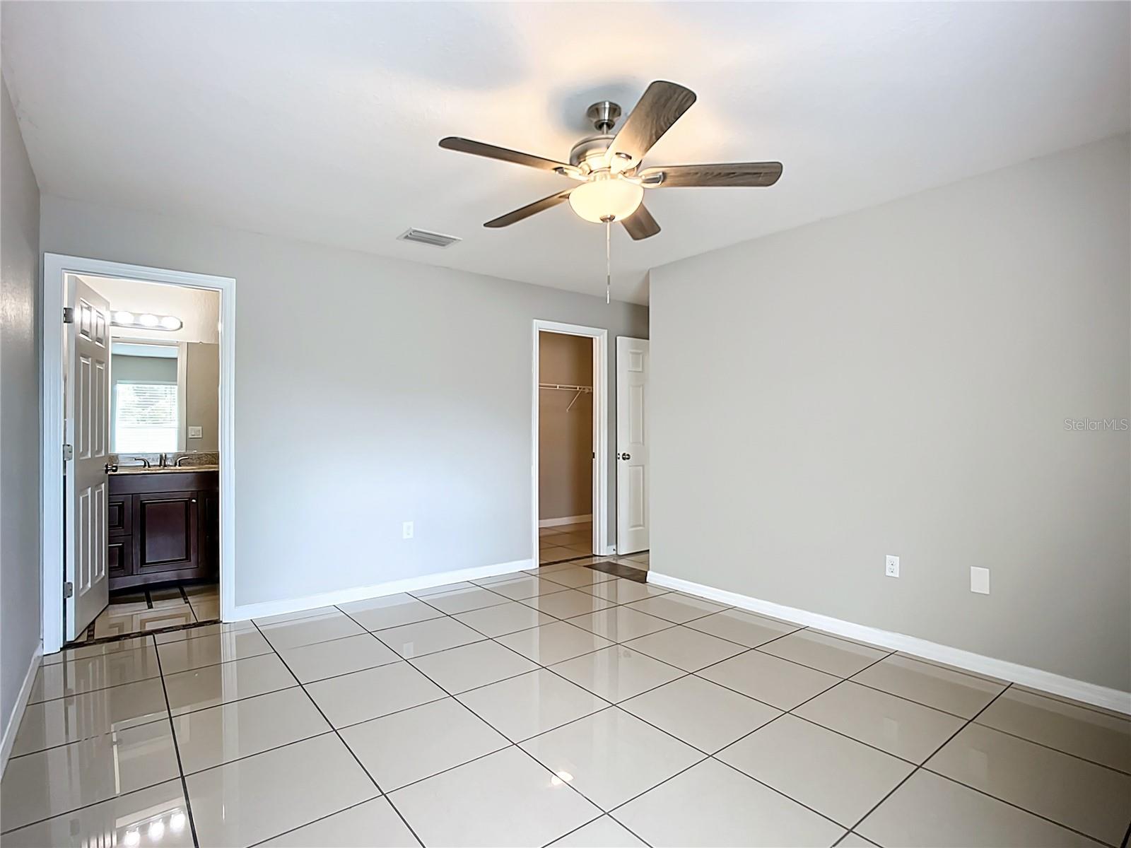 Image 17 of 34 For 1305 24th Street E