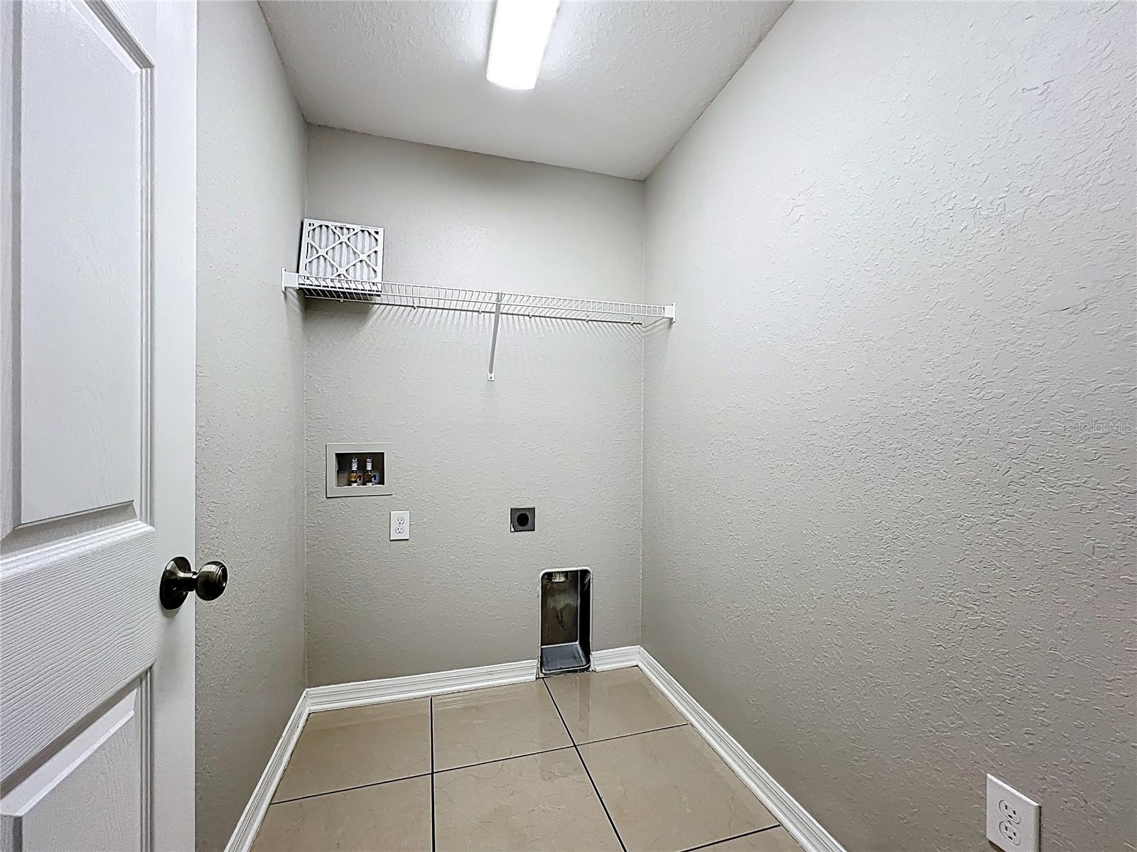 Image 26 of 34 For 1305 24th Street E