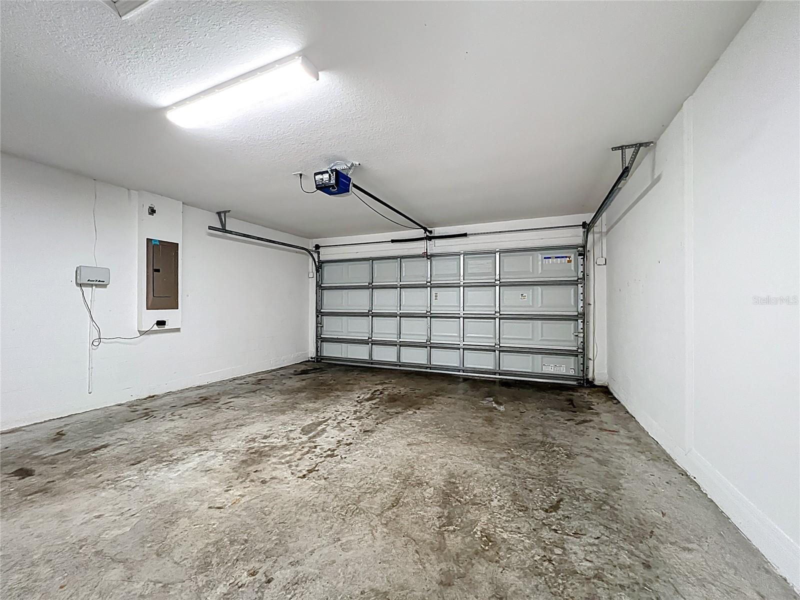 Image 28 of 34 For 1305 24th Street E