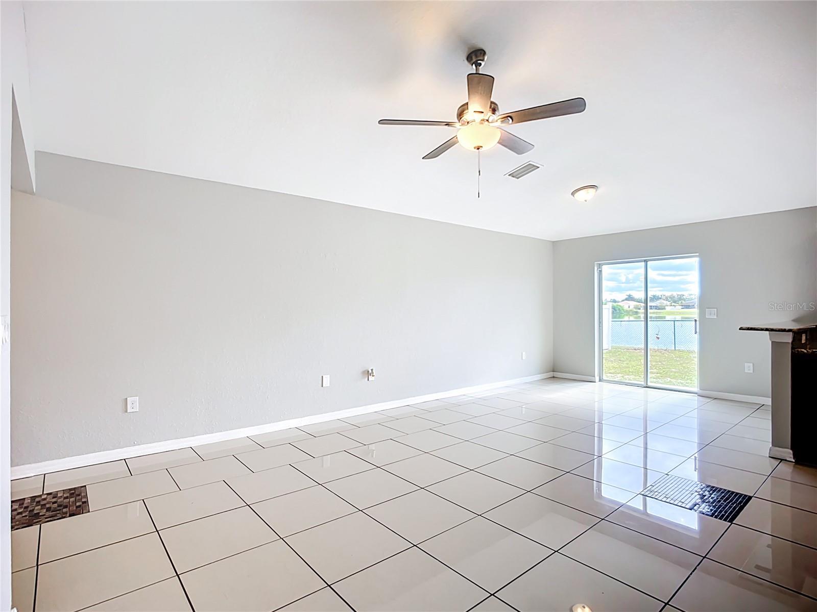 Image 8 of 34 For 1305 24th Street E