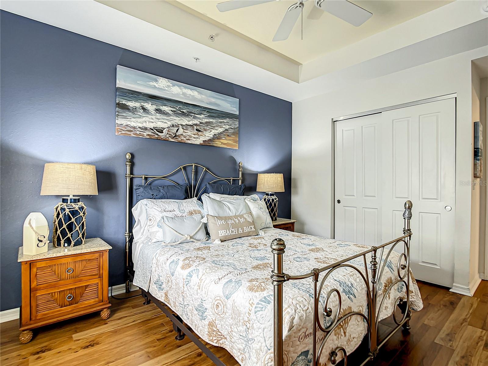 Image 29 of 70 For 5125 Melbourne Street E201