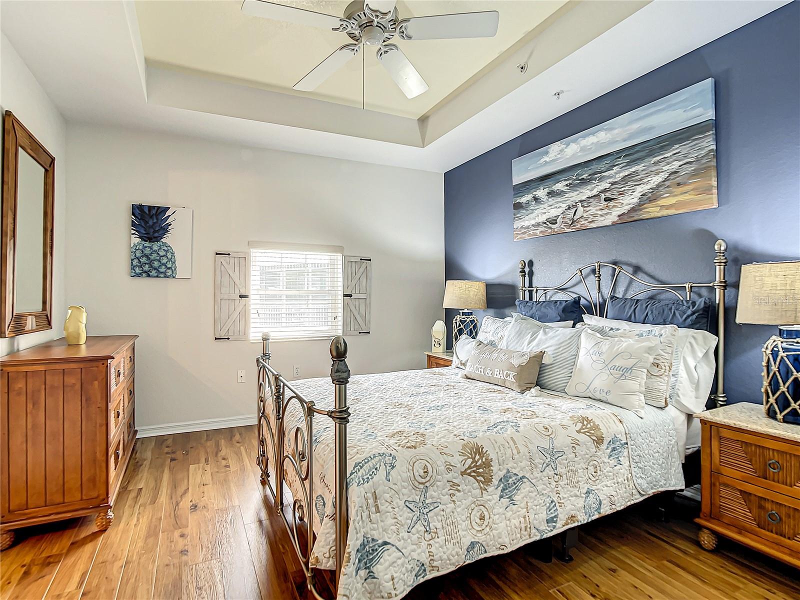 Image 30 of 70 For 5125 Melbourne Street E201