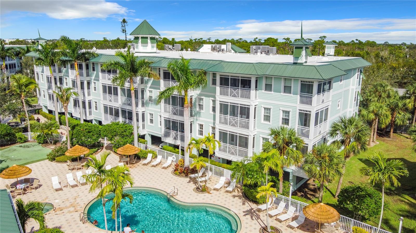 Image 58 of 70 For 5125 Melbourne Street E201