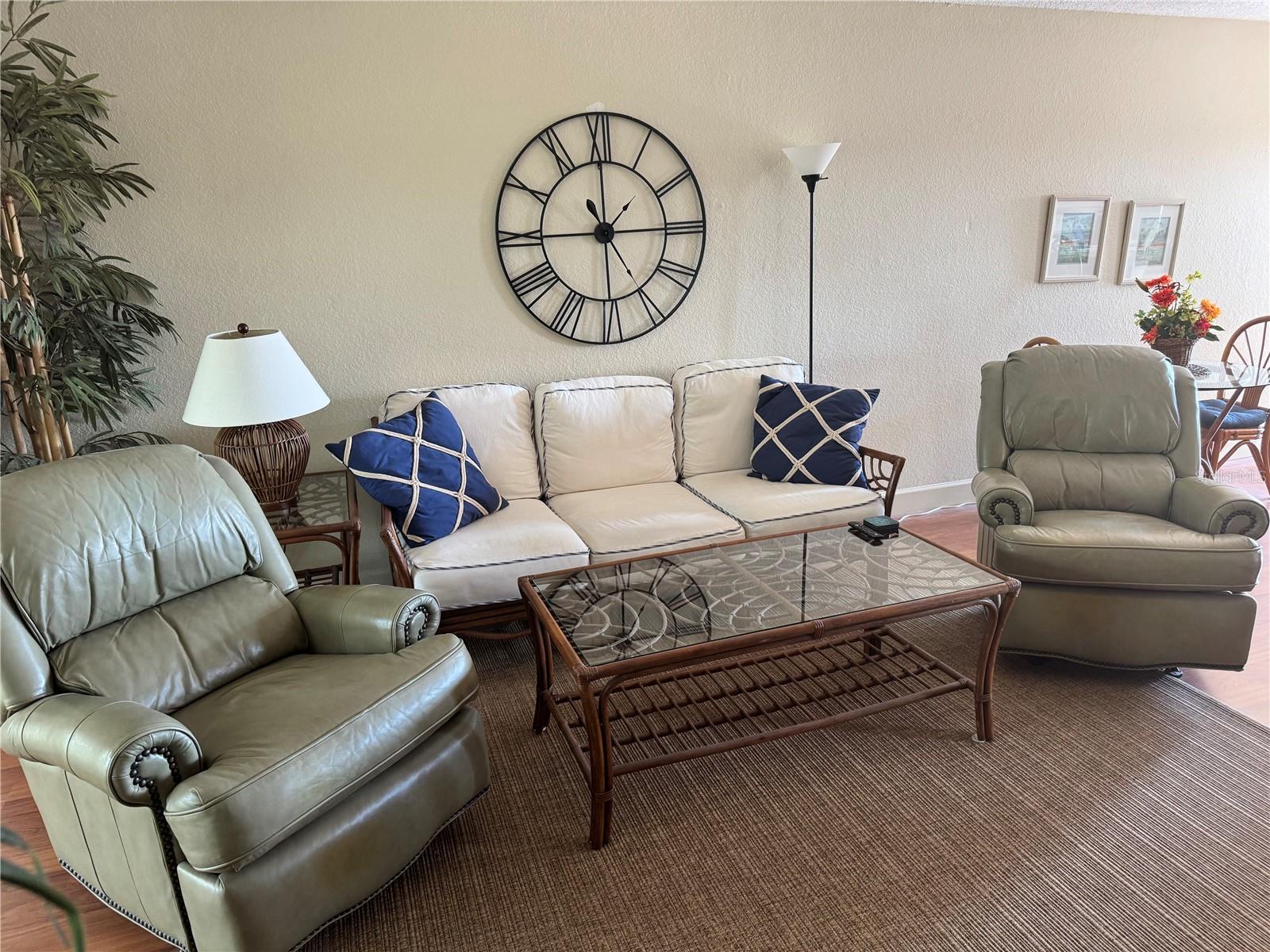 Image 10 of 37 For 25100 Sandhill Boulevard L203