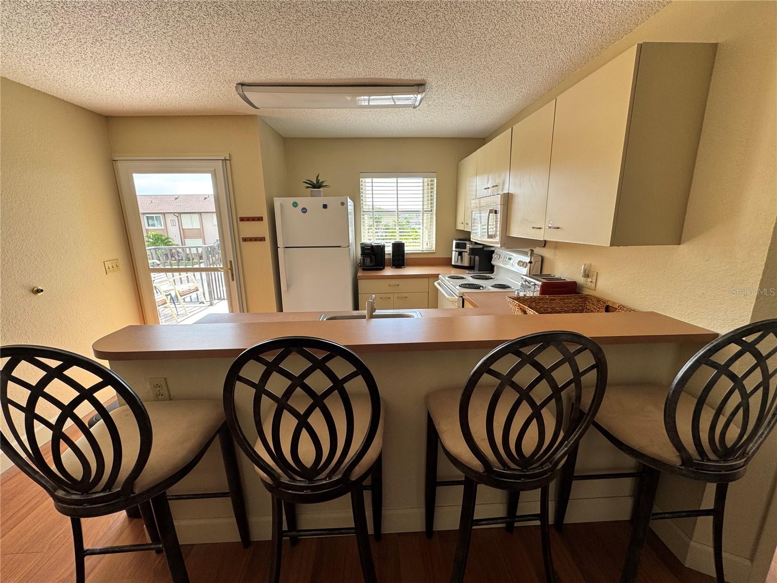 Image 14 of 37 For 25100 Sandhill Boulevard L203