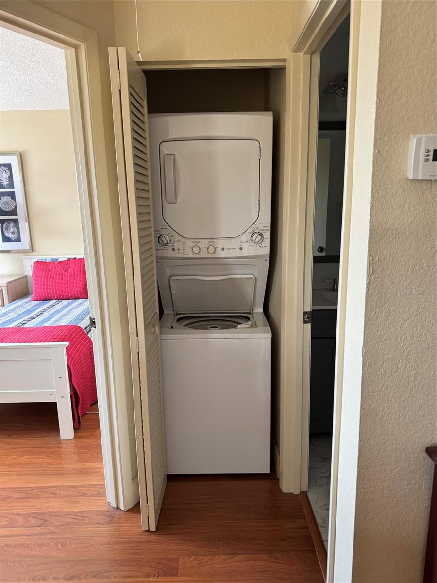 Image 16 of 37 For 25100 Sandhill Boulevard L203