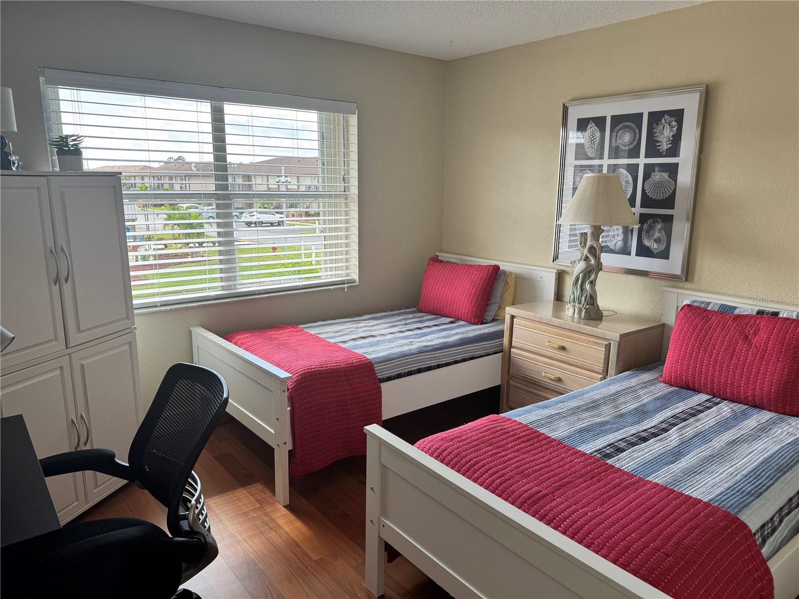 Image 25 of 37 For 25100 Sandhill Boulevard L203