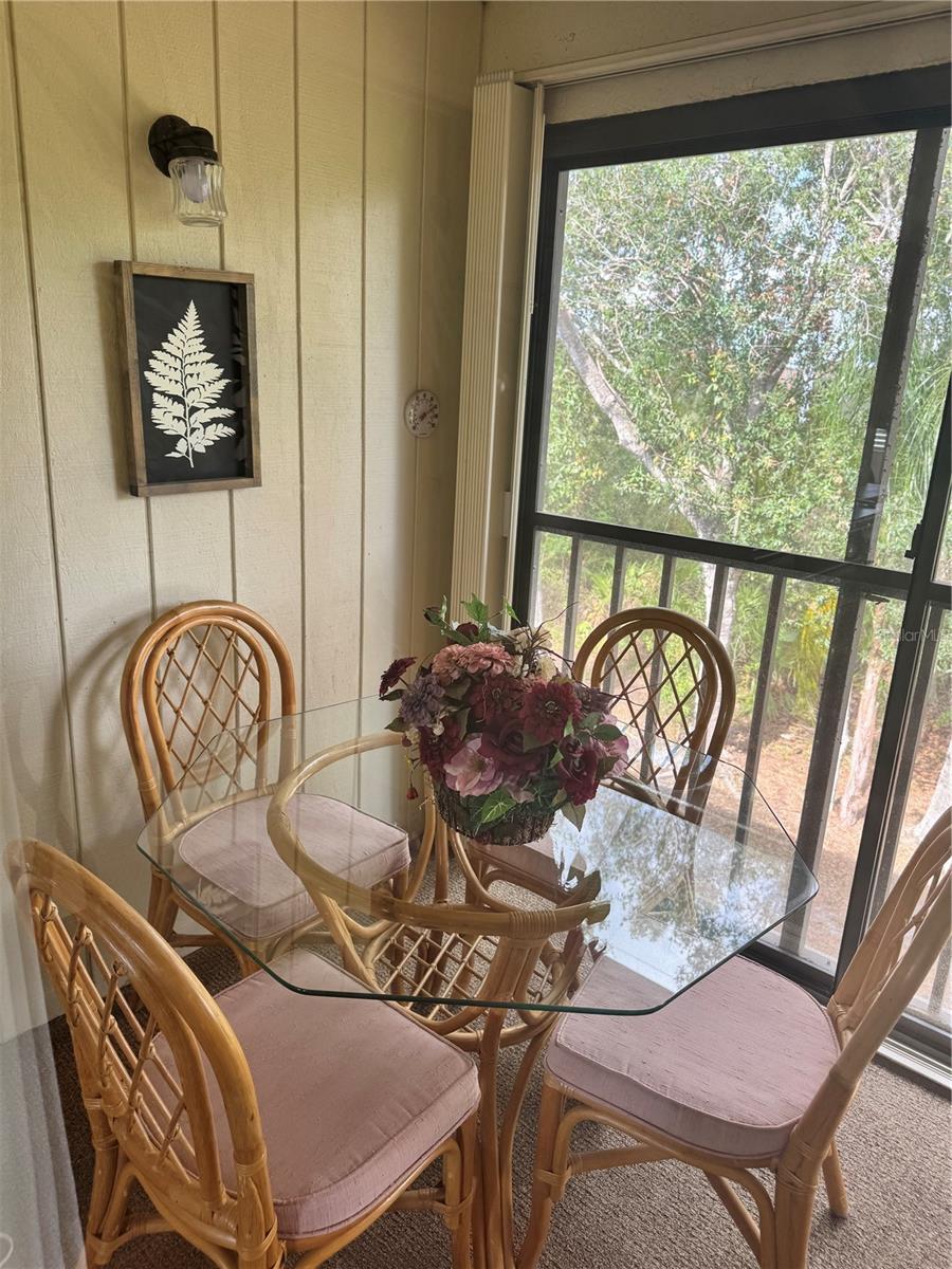 Image 29 of 37 For 25100 Sandhill Boulevard L203