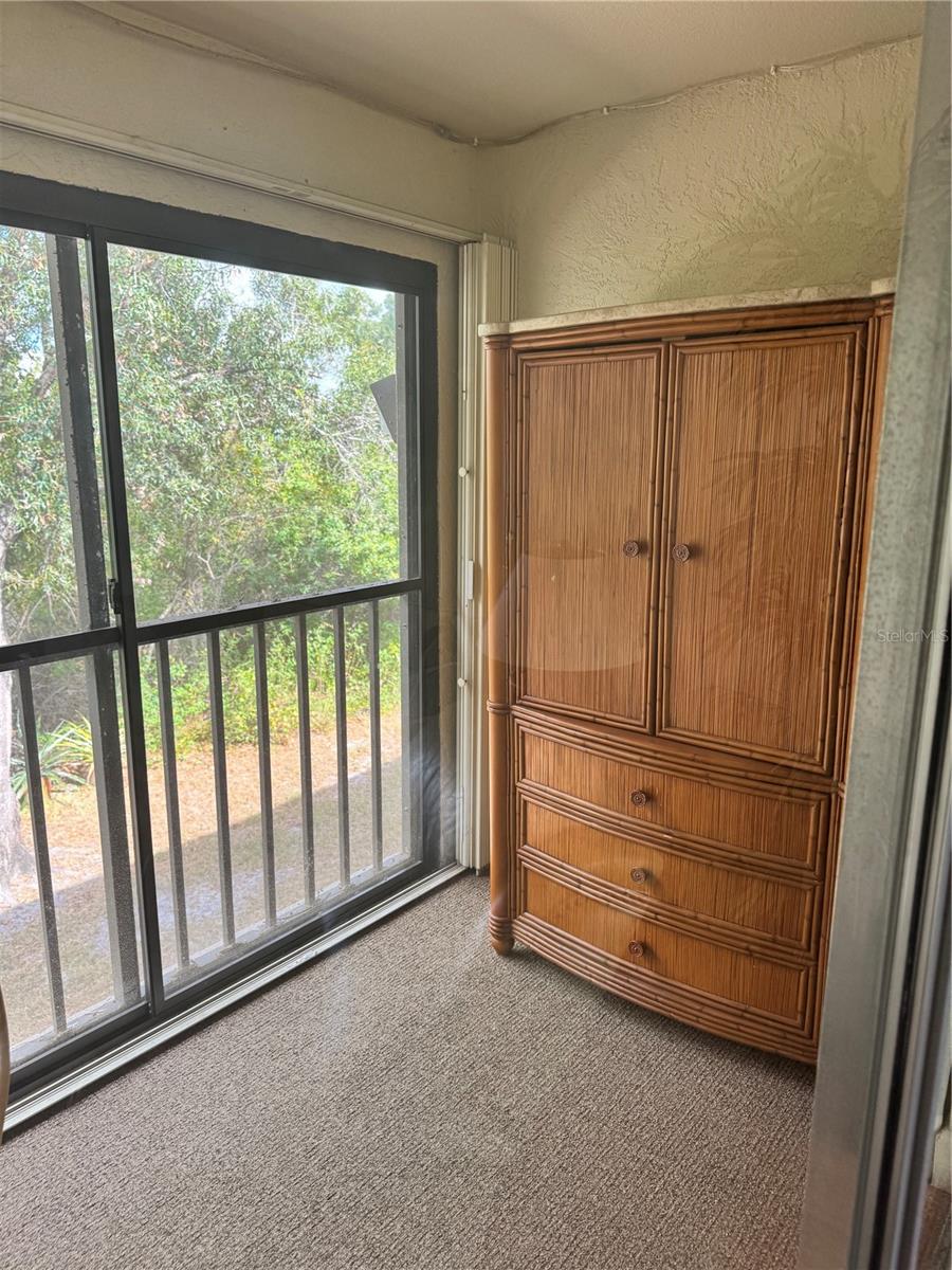 Image 30 of 37 For 25100 Sandhill Boulevard L203