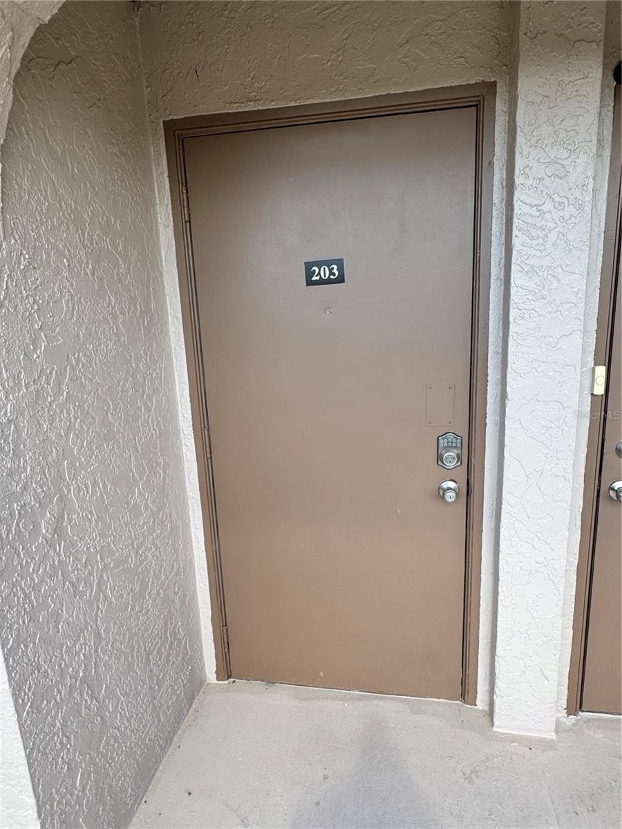 Image 5 of 37 For 25100 Sandhill Boulevard L203