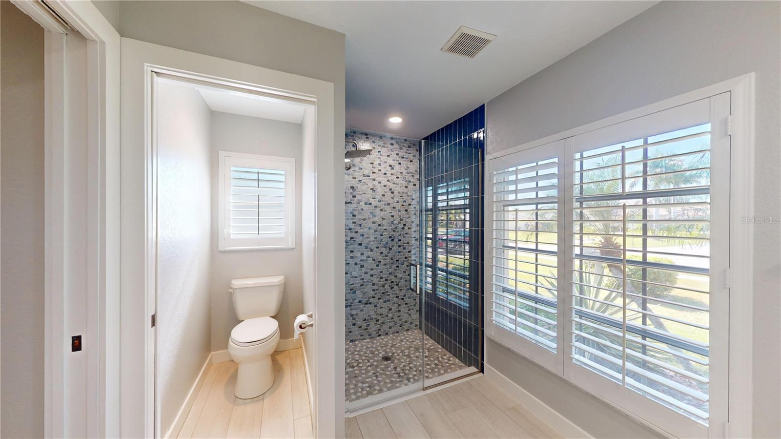 Image 32 of 40 For 739 Monaco Drive