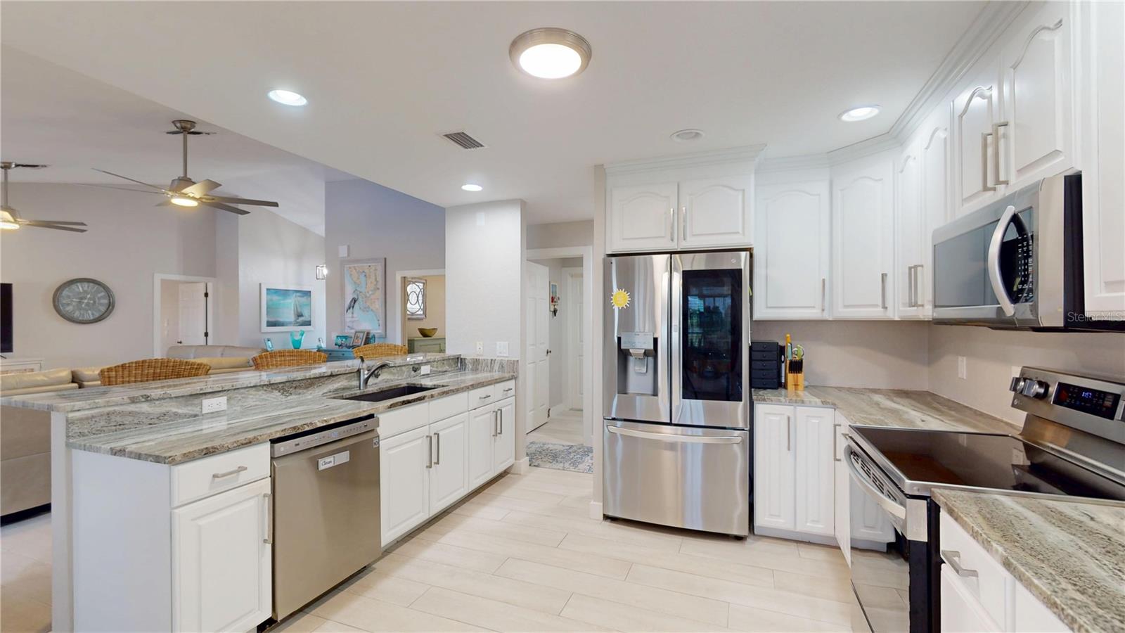 Image 9 of 40 For 739 Monaco Drive