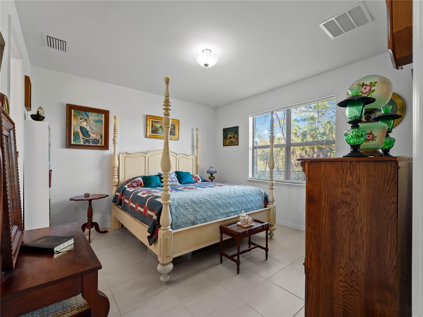 Image 31 of 55 For 2405 Gabel Oak Drive