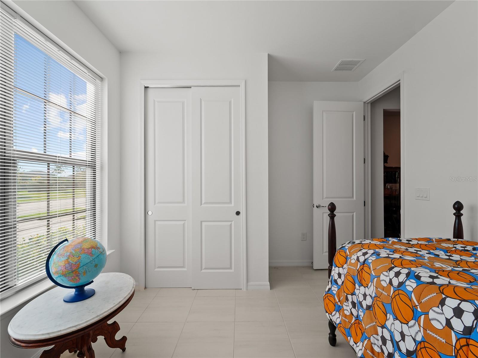 Image 38 of 55 For 2405 Gabel Oak Drive