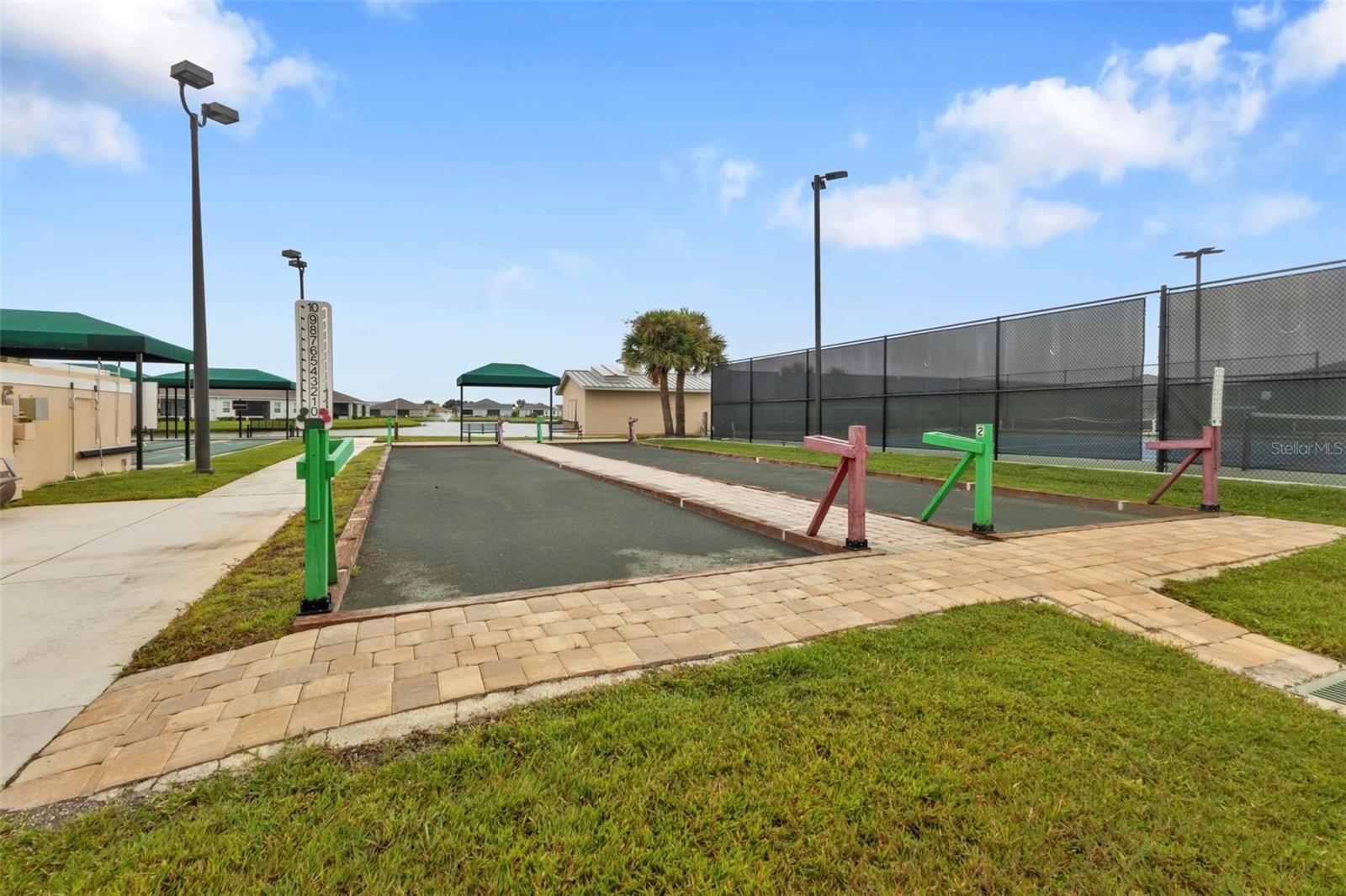 Image 40 of 49 For 24576 Buckingham Way