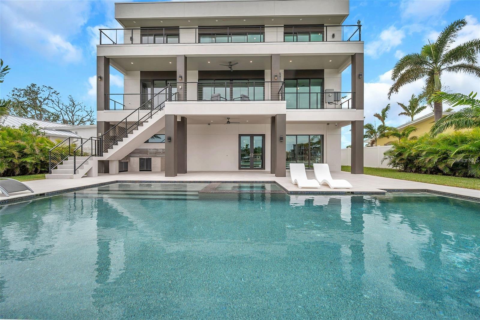 Listing photo id 63 for 36 Dolphin Drive