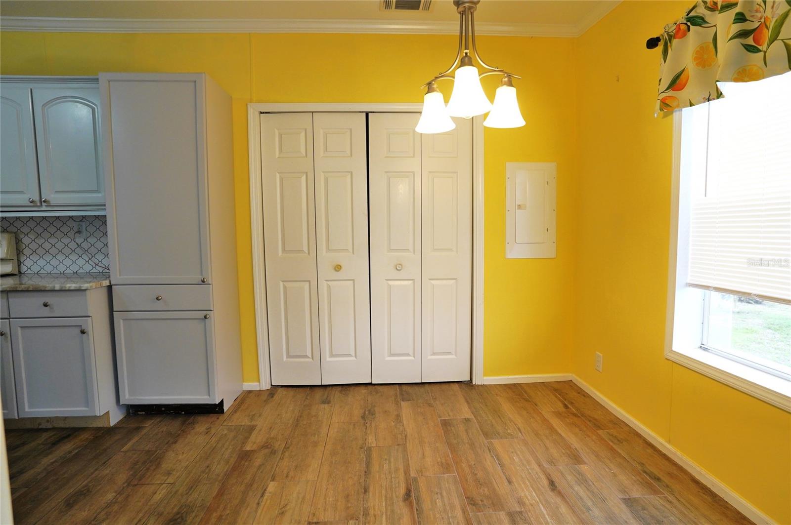 Image 14 of 73 For 3525 Stockton Road