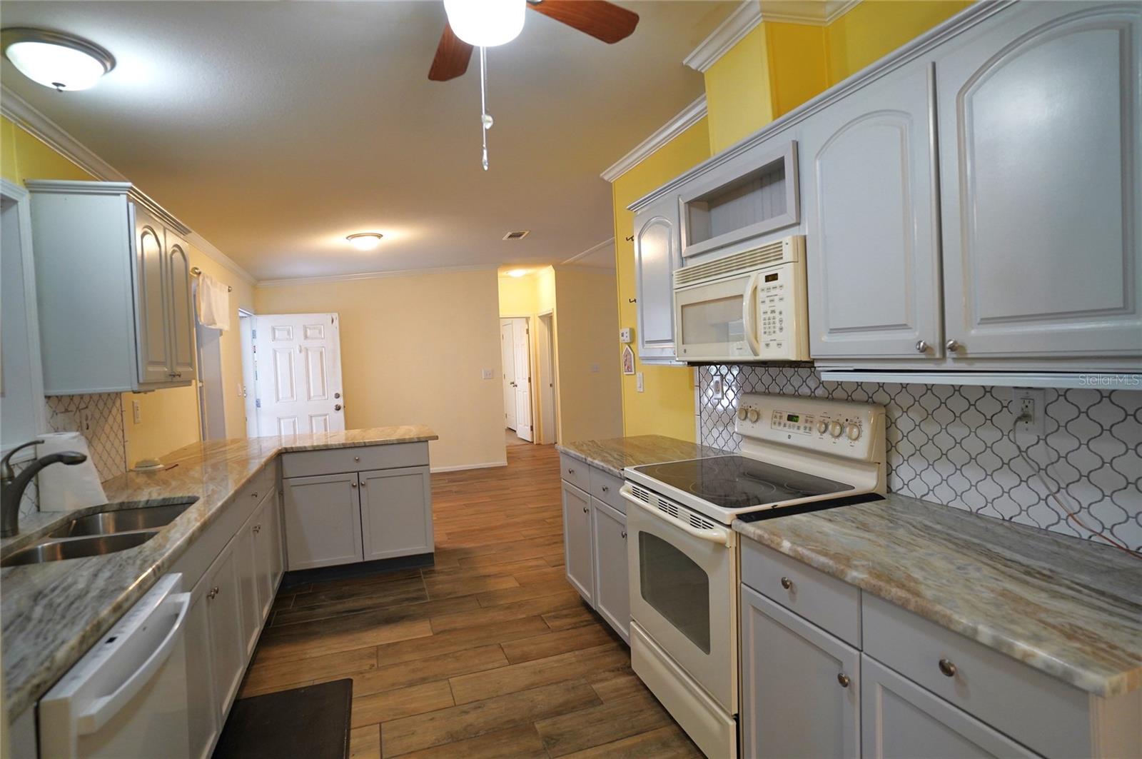 Image 16 of 73 For 3525 Stockton Road