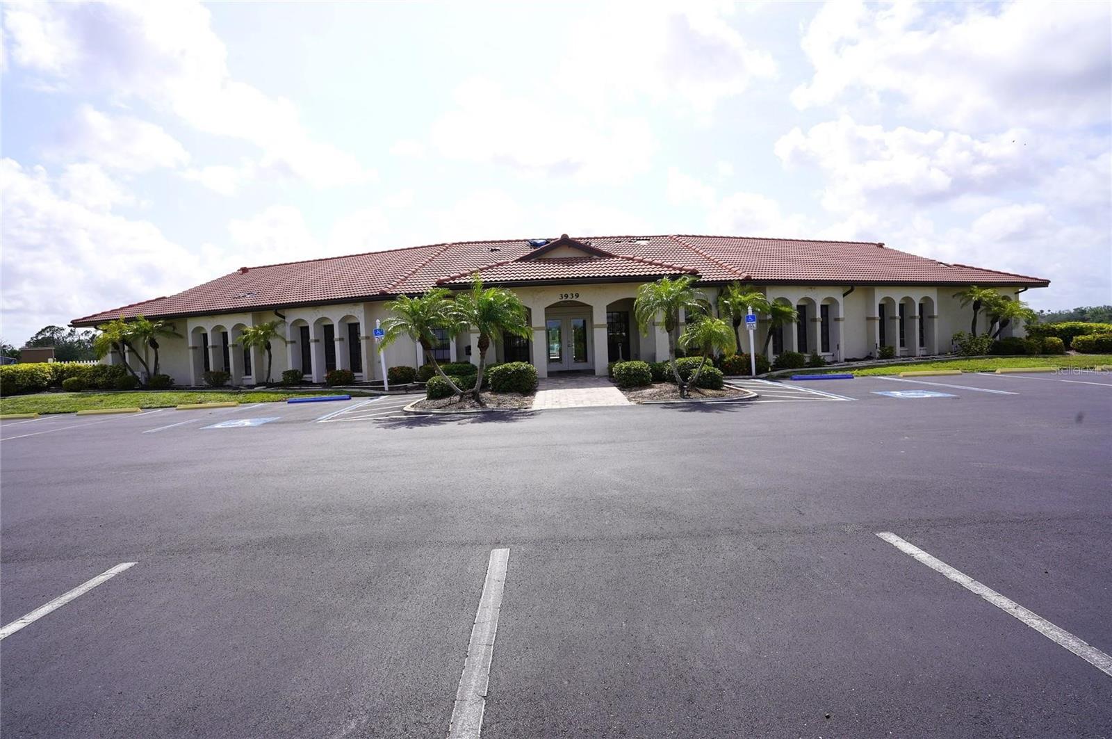 Image 37 of 73 For 3525 Stockton Road