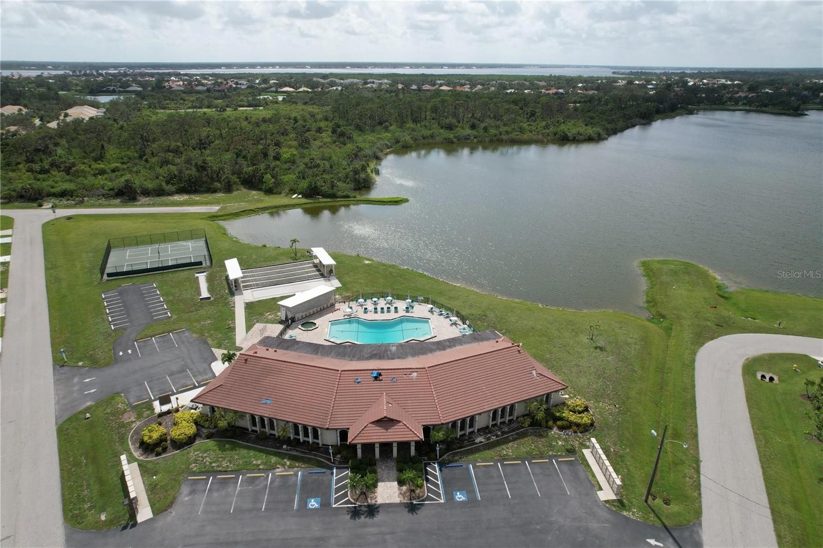 Image 39 of 73 For 3525 Stockton Road