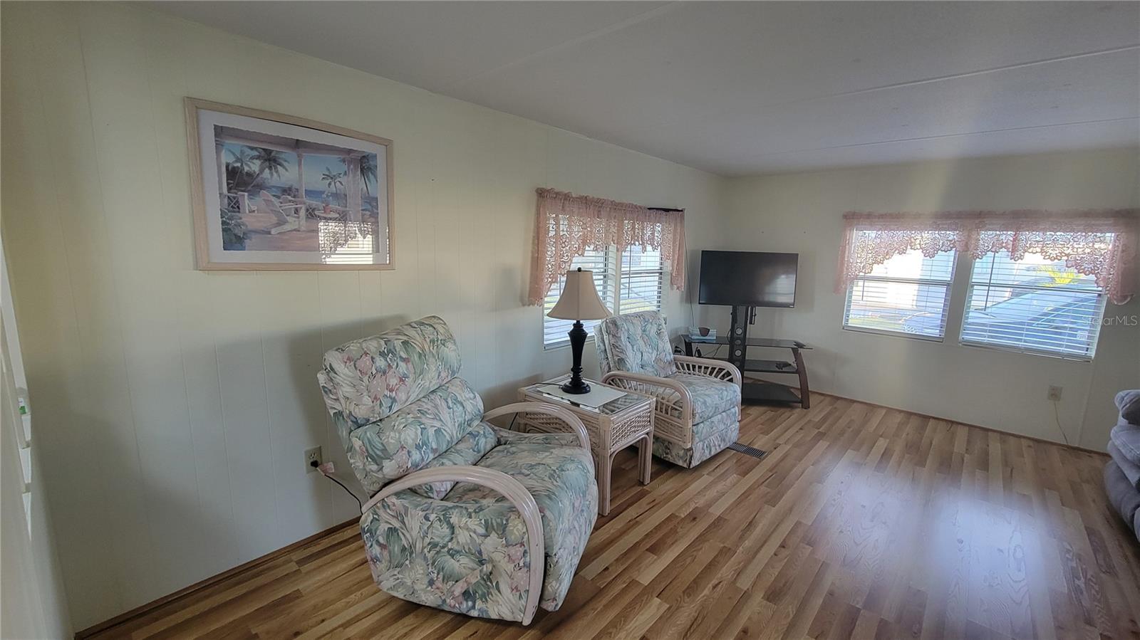 Image 13 of 27 For 60 5th Street