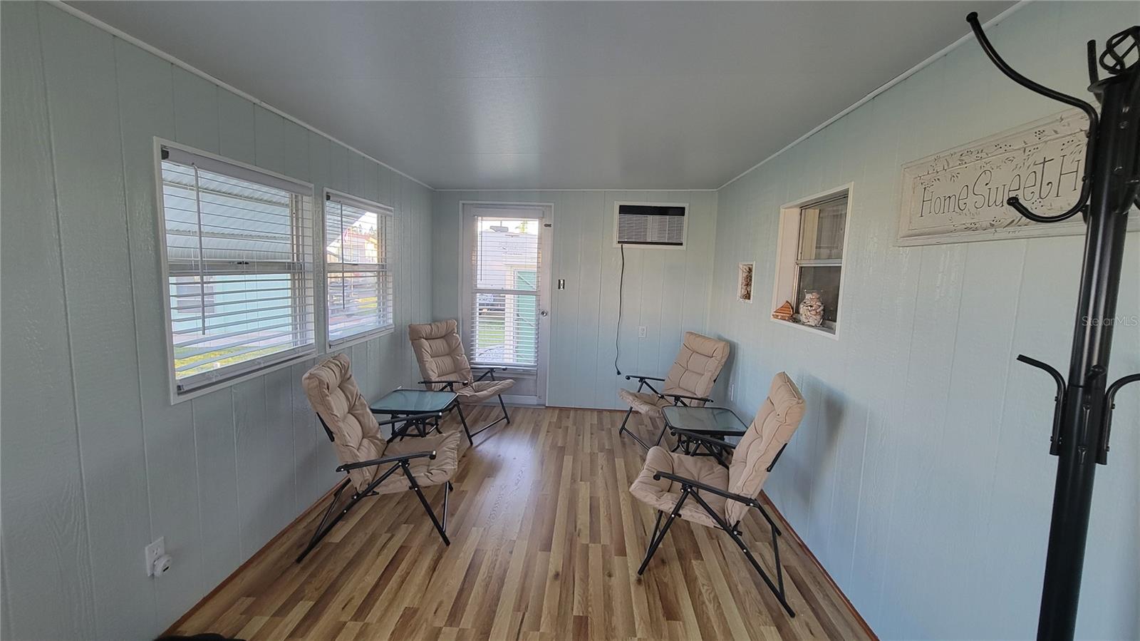 Image 17 of 27 For 60 5th Street