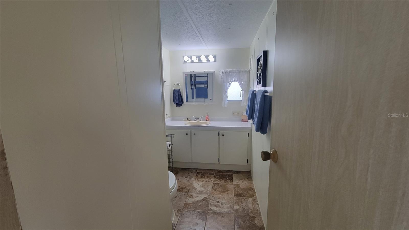 Image 5 of 27 For 60 5th Street