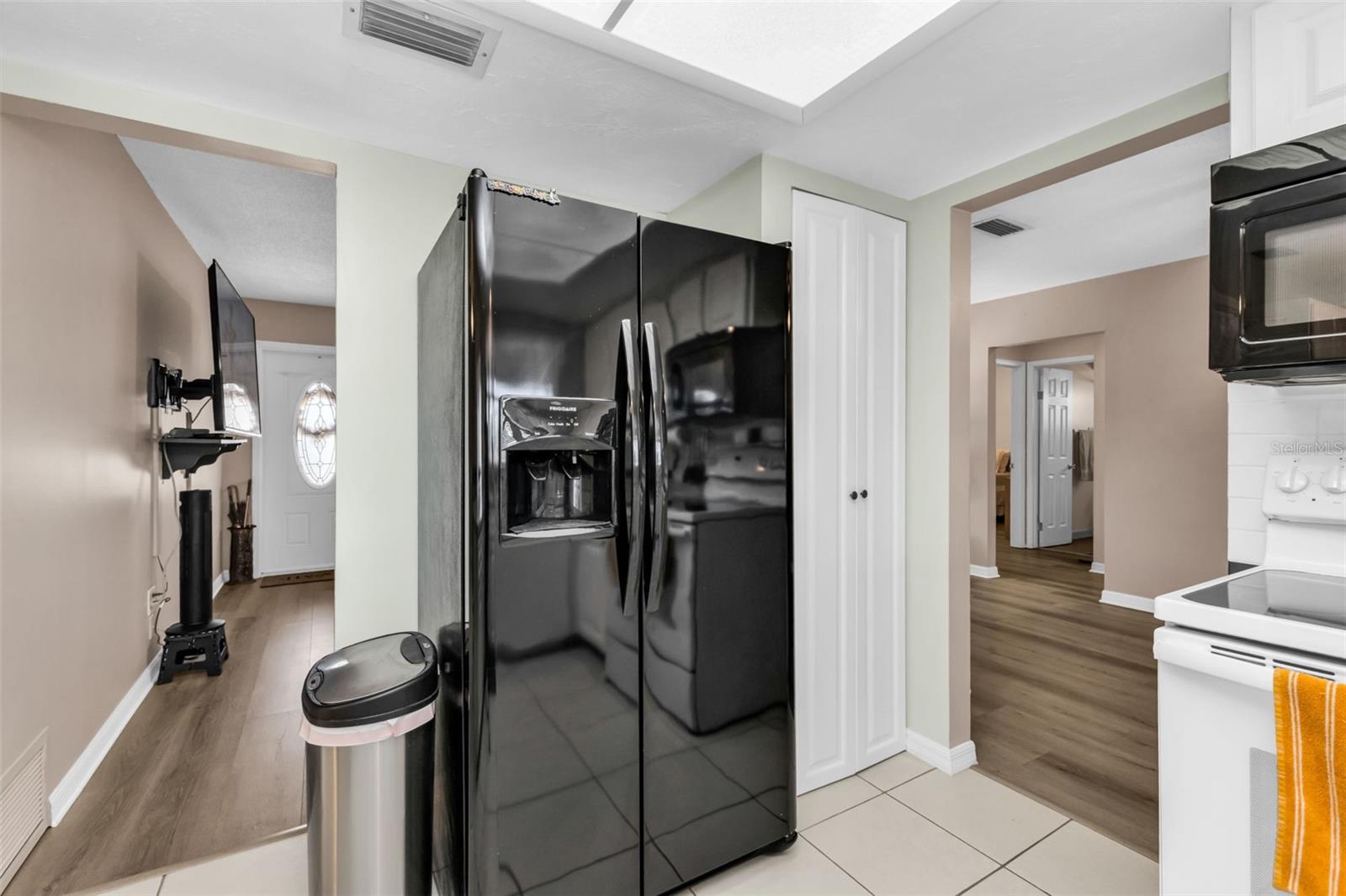 Image 12 of 67 For 1538 Inverness Street