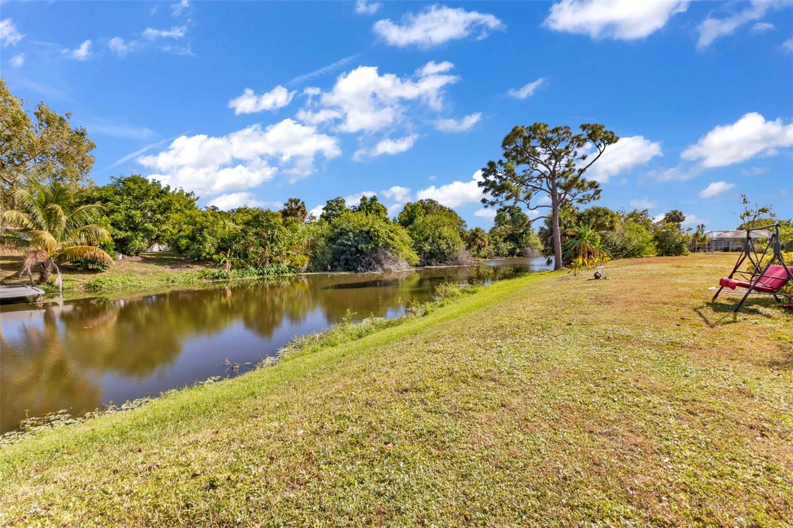 Image 35 of 67 For 1538 Inverness Street