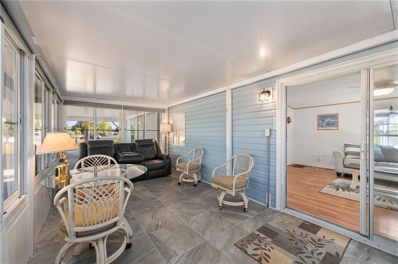 Image 12 of 55 For 24437 Harborview Road 114