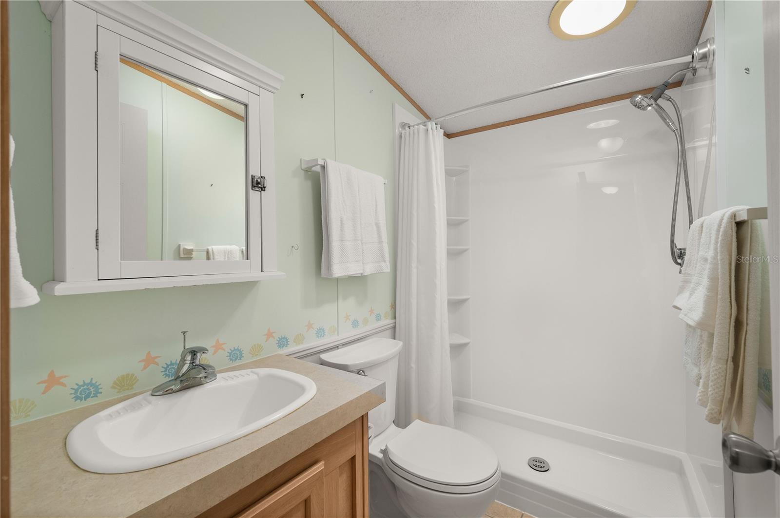 Image 30 of 55 For 24437 Harborview Road 114