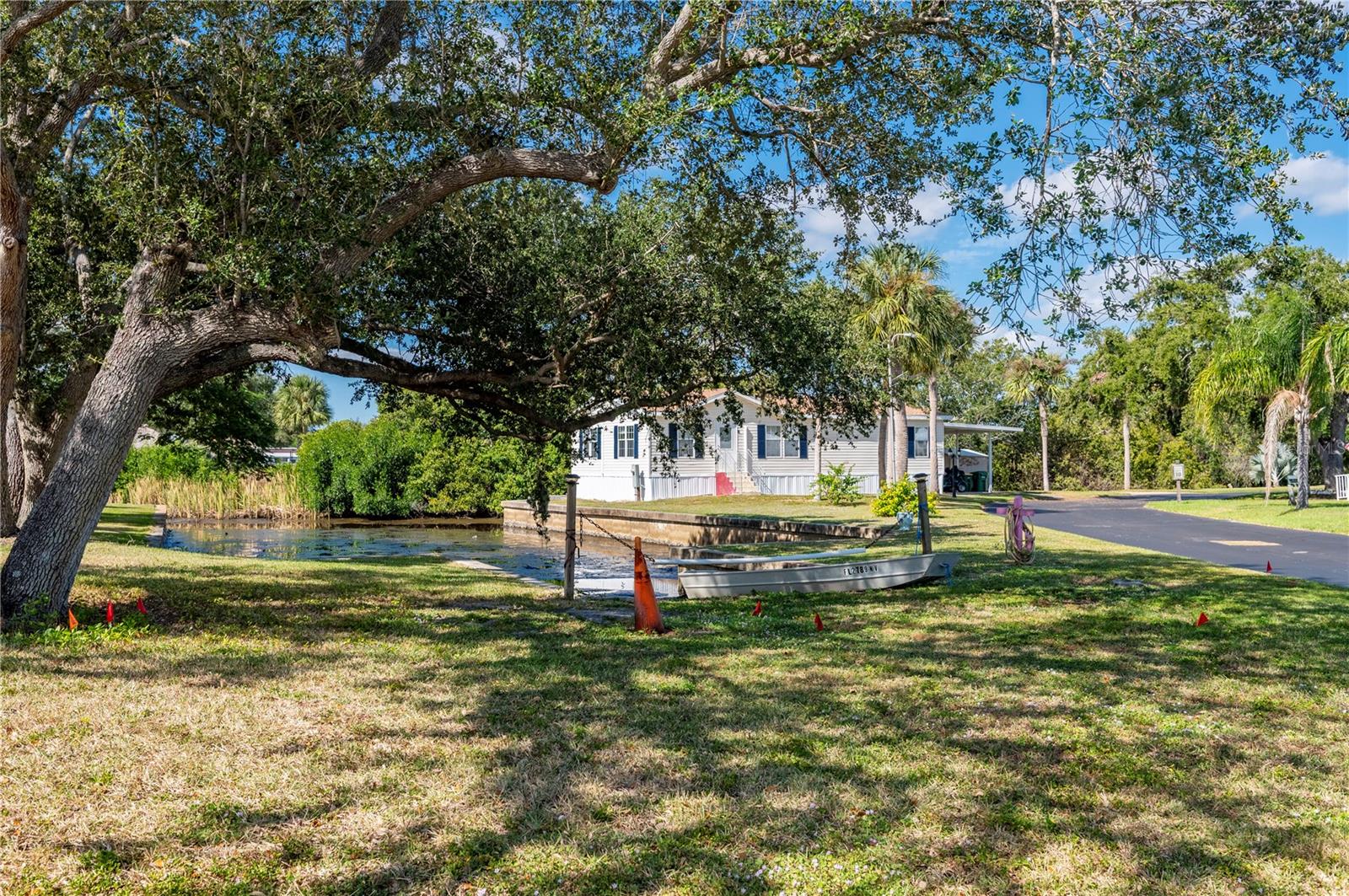 Image 49 of 55 For 24437 Harborview Road 114