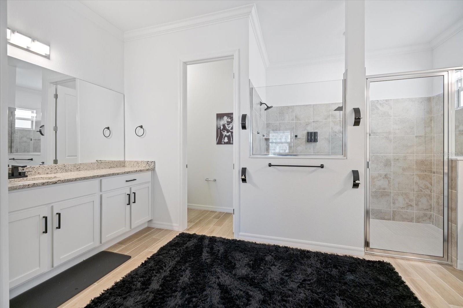 Image 26 of 59 For 25240 Keygrass Court