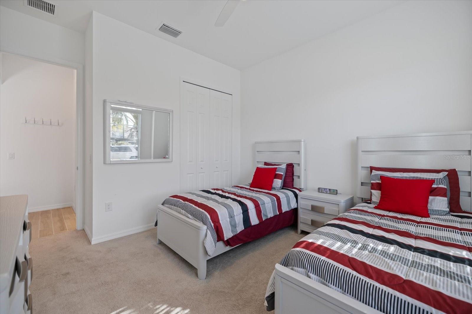 Image 34 of 59 For 25240 Keygrass Court