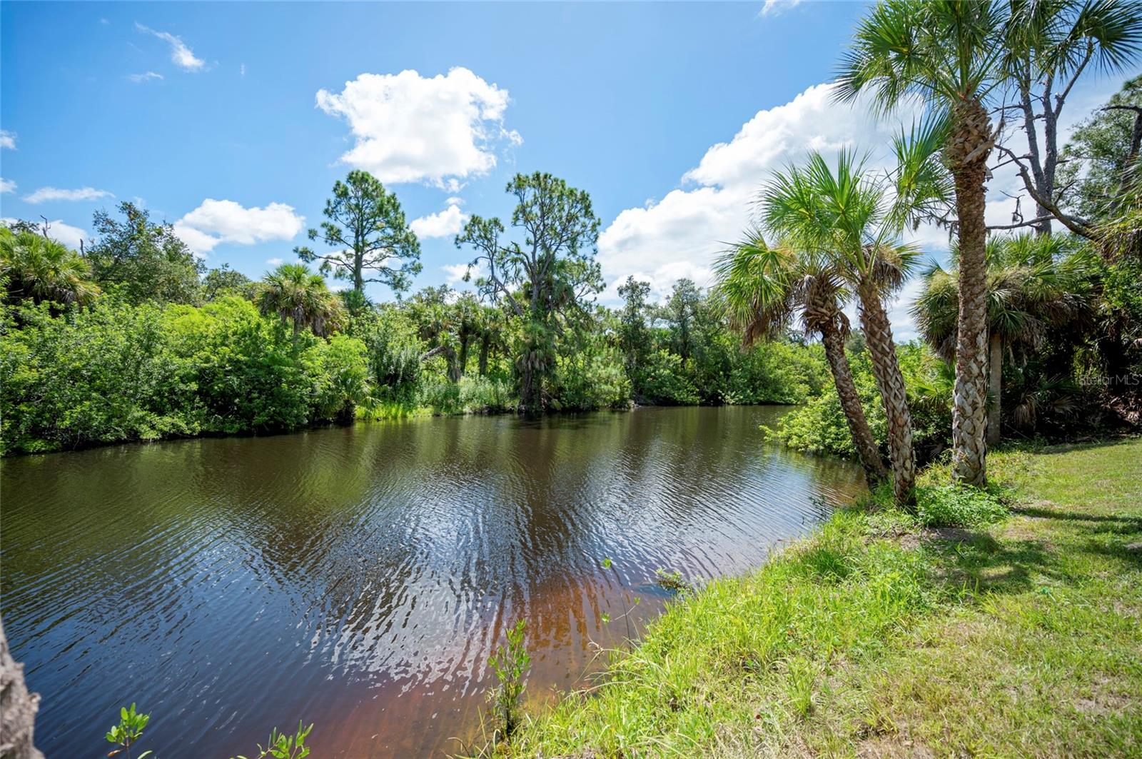 Image 29 of 32 For 2100 Como Street