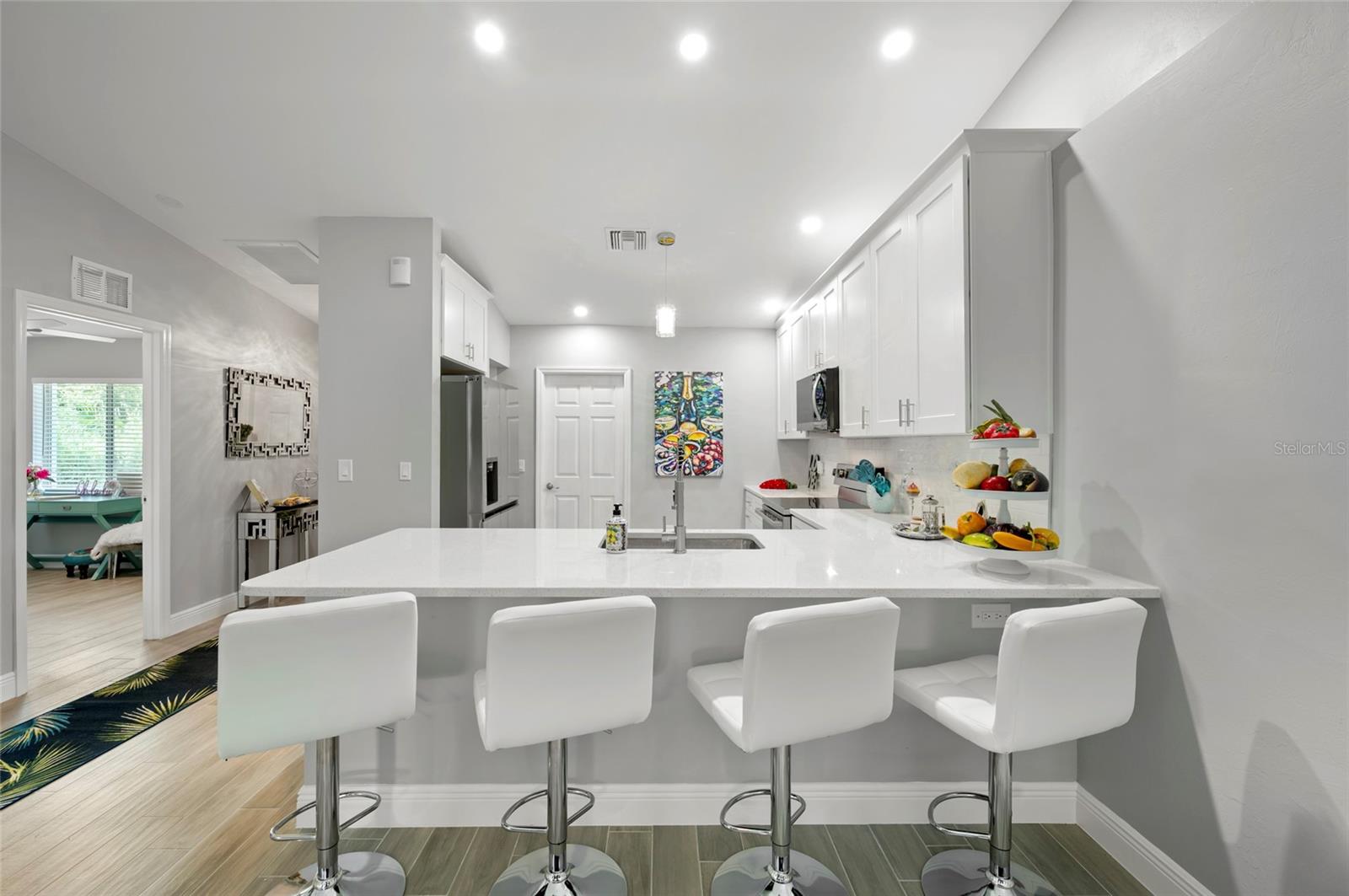 Image 7 of 32 For 2100 Como Street