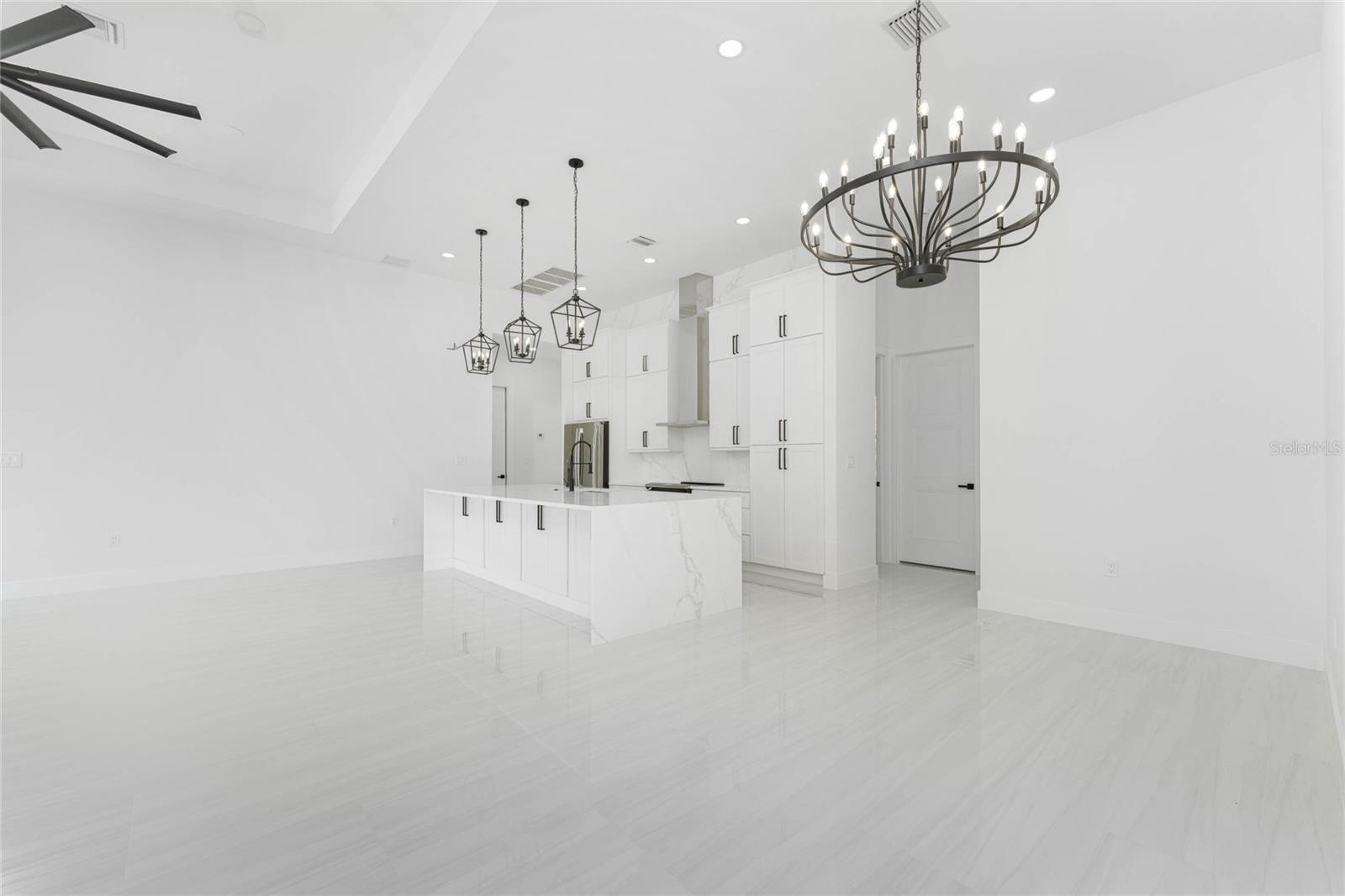 Image 11 of 77 For 576 Mcdill Drive