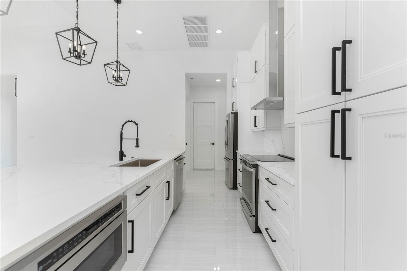 Image 13 of 77 For 576 Mcdill Drive