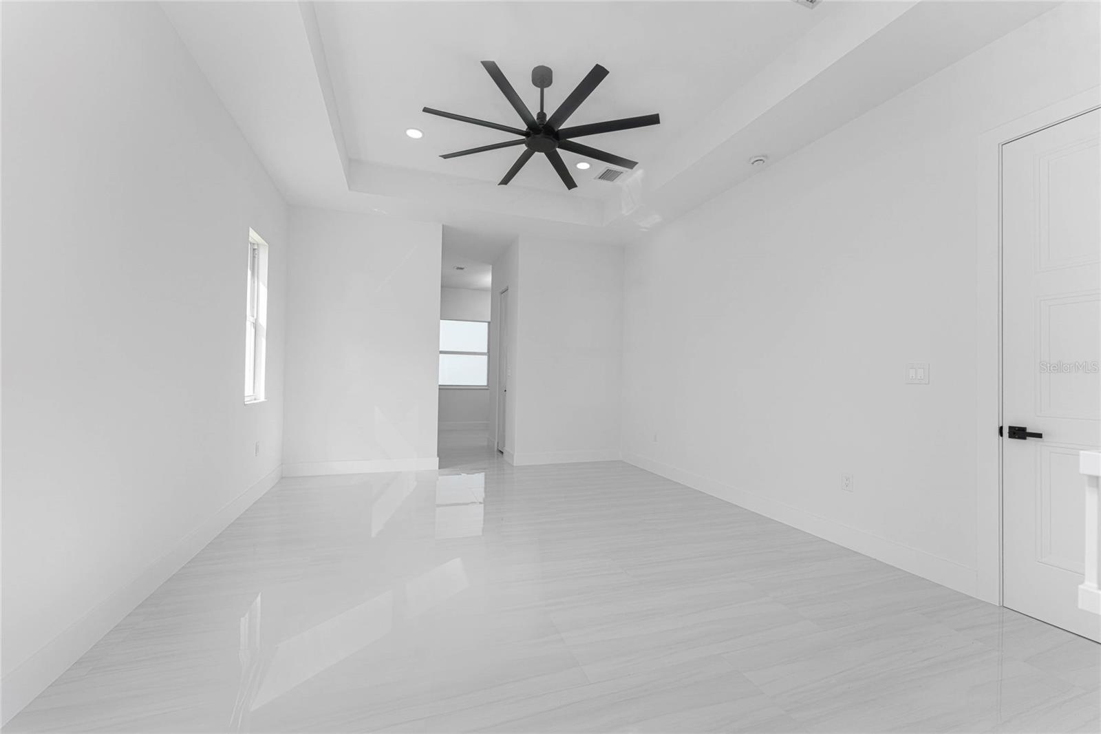 Image 21 of 77 For 576 Mcdill Drive