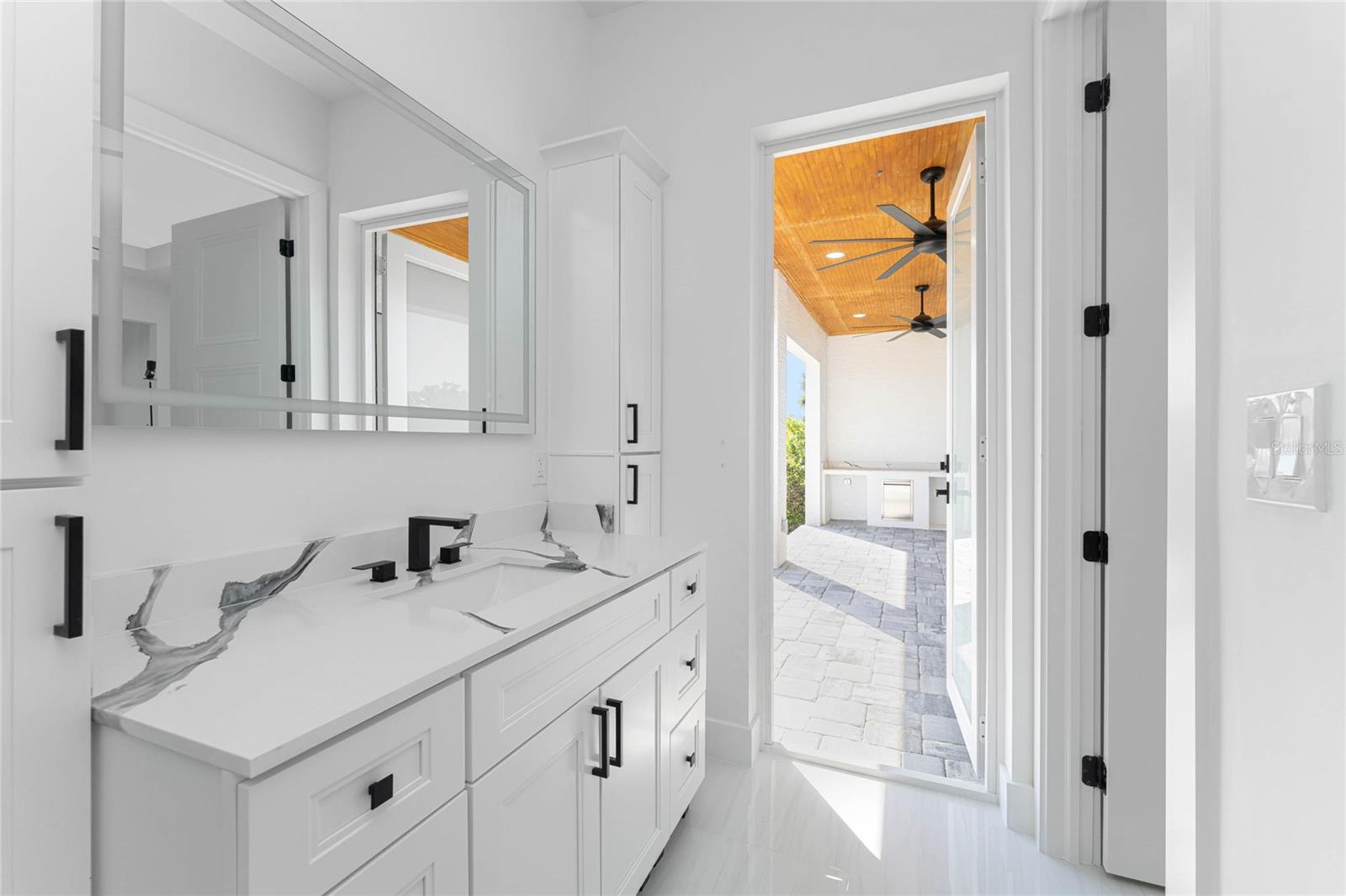 Image 40 of 77 For 576 Mcdill Drive