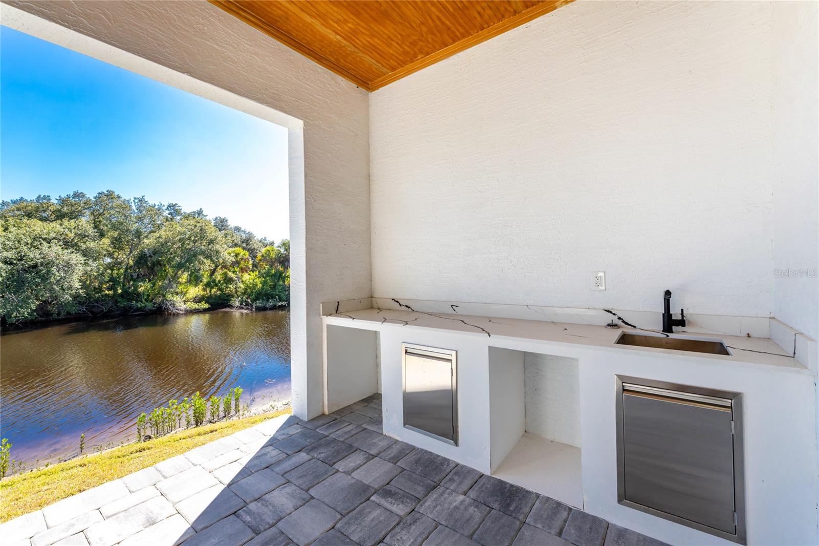 Image 45 of 77 For 576 Mcdill Drive