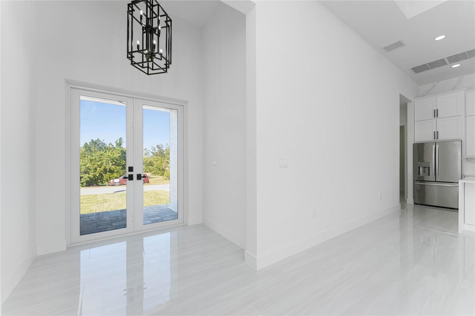 Image 5 of 77 For 576 Mcdill Drive