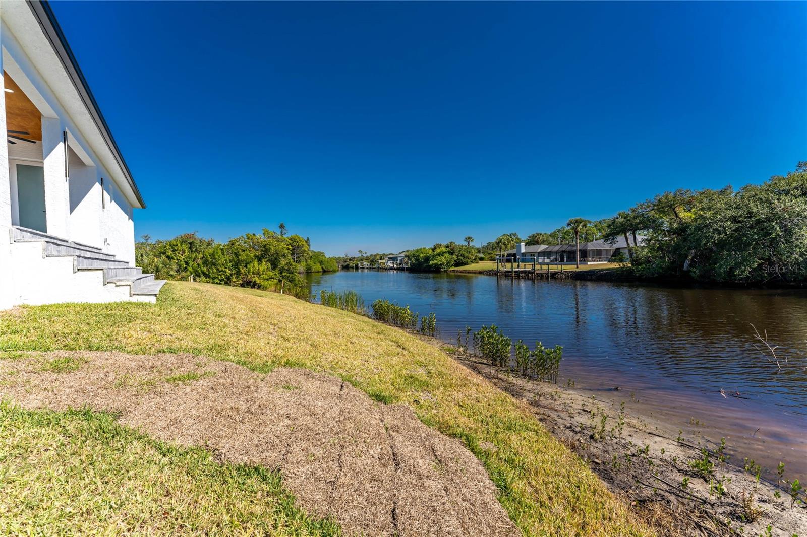 Image 51 of 77 For 576 Mcdill Drive