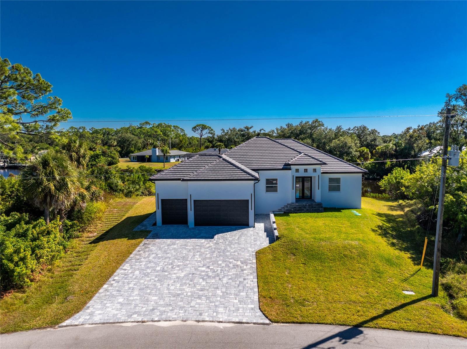 Image 55 of 77 For 576 Mcdill Drive