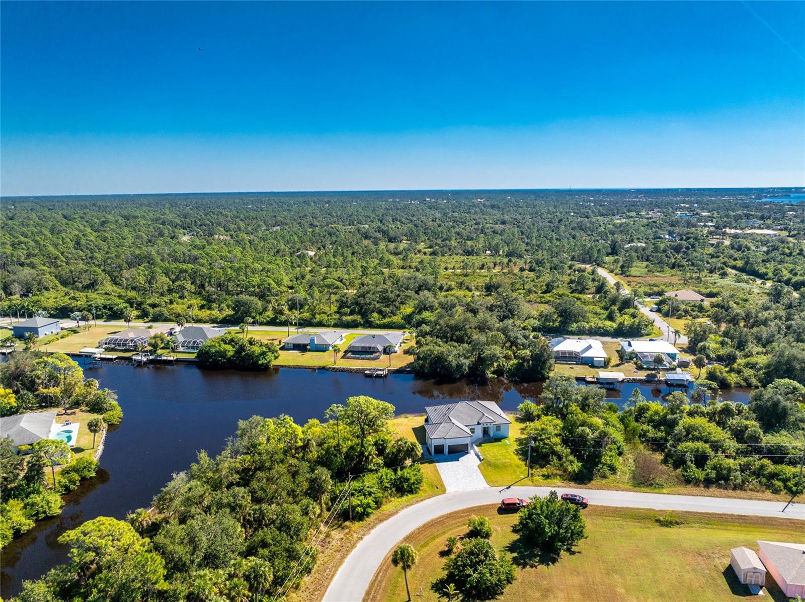 Image 61 of 77 For 576 Mcdill Drive