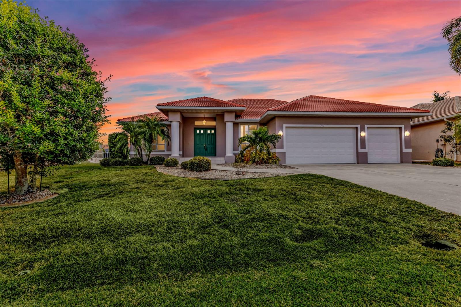 Image 2 of 45 For 1411 Thrasher Drive