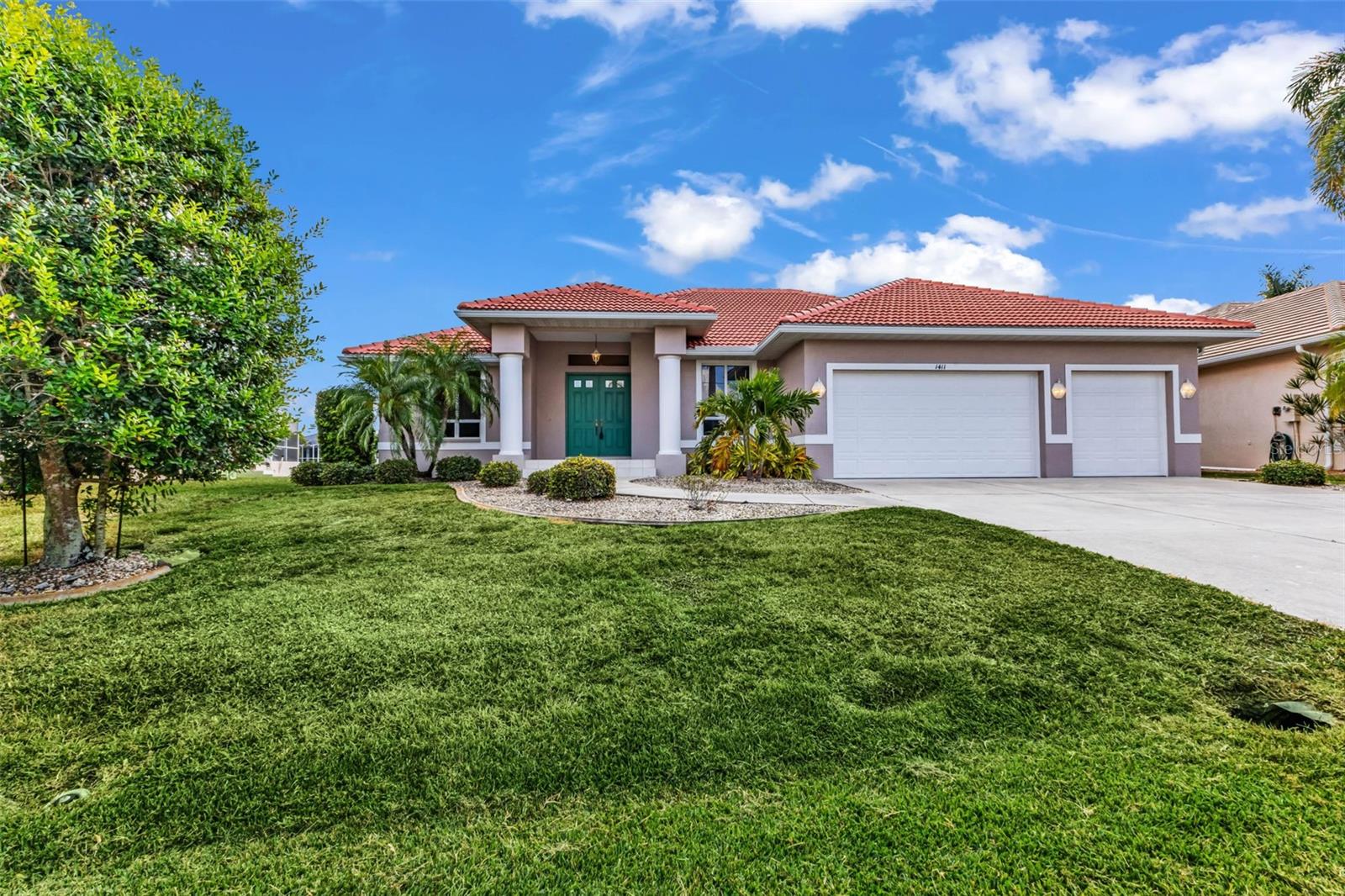 Image 3 of 45 For 1411 Thrasher Drive