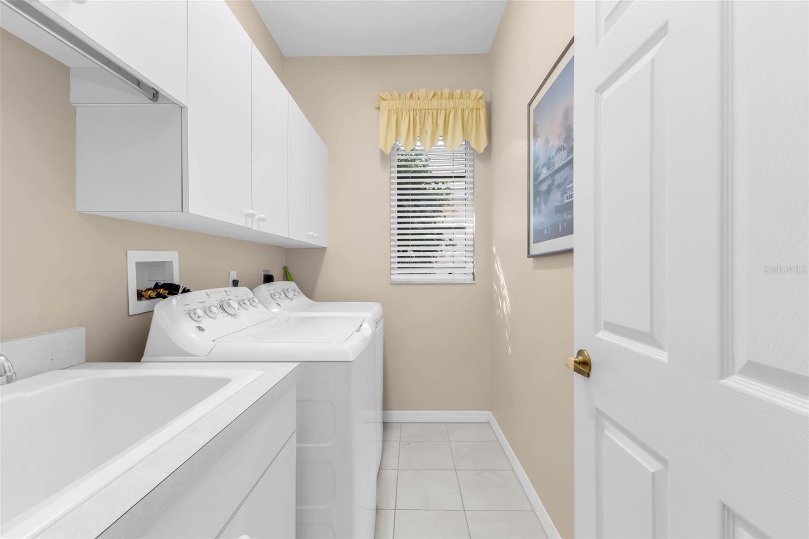 Image 31 of 45 For 1411 Thrasher Drive