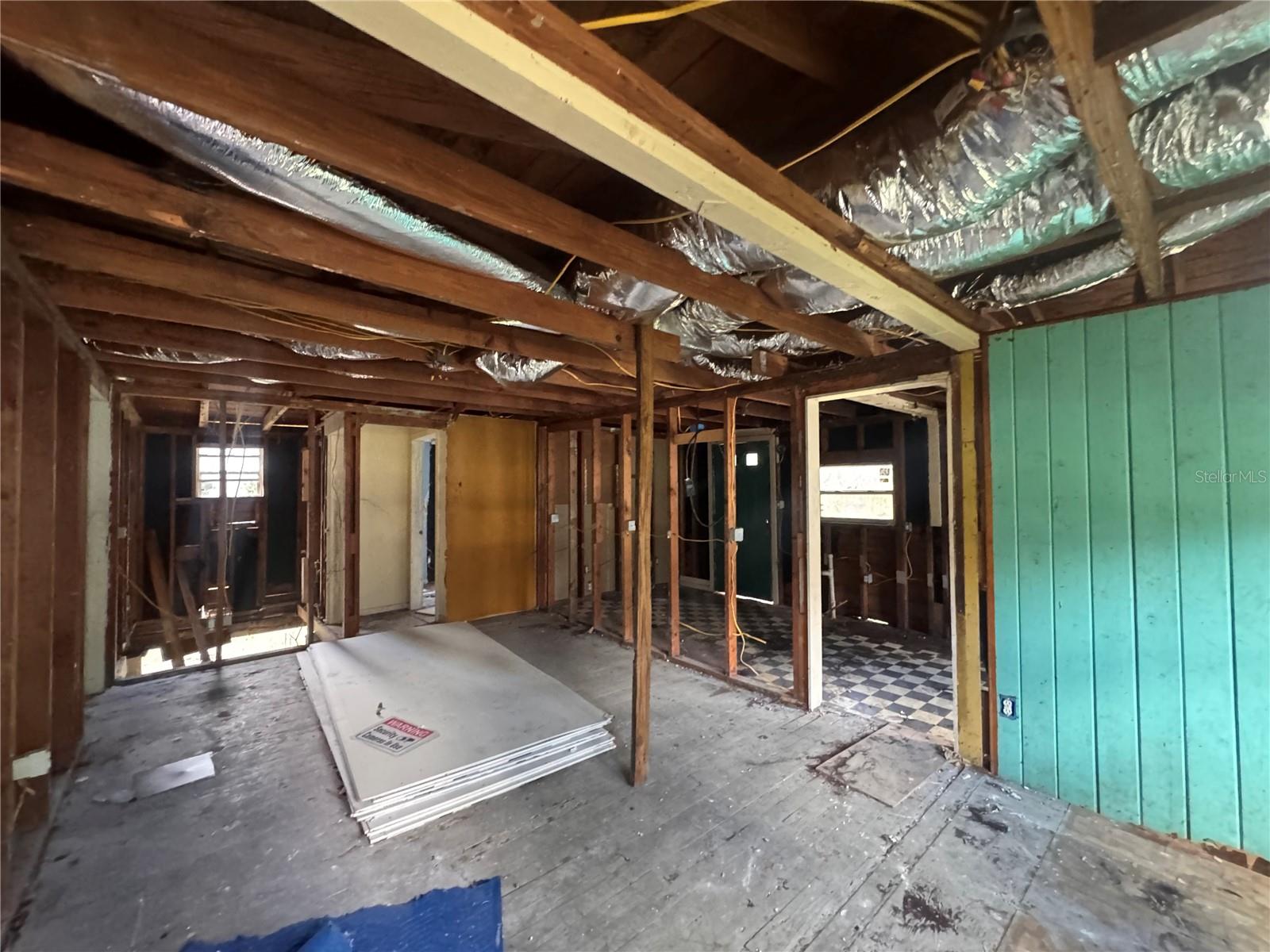 Image 9 of 22 For 2789 Terrell Street