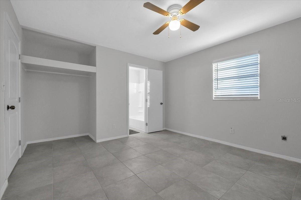 Image 16 of 38 For 1099 Hargrave Street